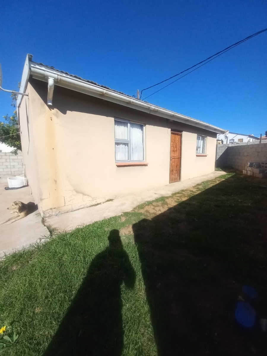 2 Bedroom Property for Sale in Kwadwesi Eastern Cape
